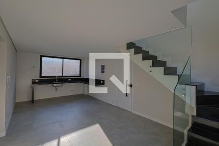 Sala/cozinha de apartamento à venda com 2 quartos, 110m² em Santa Efigênia, Belo Horizonte