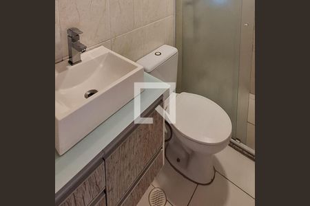 Banheiro 1 de apartamento para alugar com 3 quartos, 65m² em Vila Curuçá, Santo André