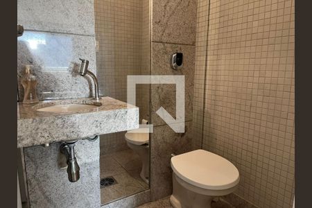 Lavabo de apartamento à venda com 4 quartos, 140m² em Funcionários, Belo Horizonte