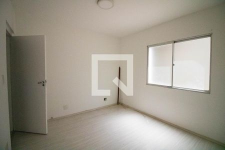 Quarto de casa para alugar com 2 quartos, 120m² em Vila Congonhas, São Paulo