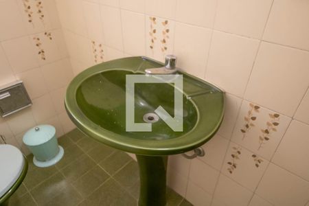 Lavabo de casa para alugar com 4 quartos, 270m² em Vila Cruzeiro, São Paulo