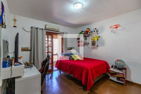 Quarto 2 de casa à venda com 3 quartos, 200m² em Ipanema, Porto Alegre