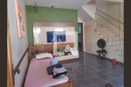 Casa à venda com 3 quartos, 200m² em Santa Rosa, Niterói