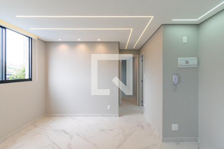 Sala de apartamento à venda com 2 quartos, 37m² em Vila Mira, São Paulo