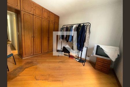 Casa à venda com 4 quartos, 168m² em Vila Carrão, São Paulo