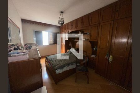 Casa à venda com 4 quartos, 168m² em Vila Carrão, São Paulo