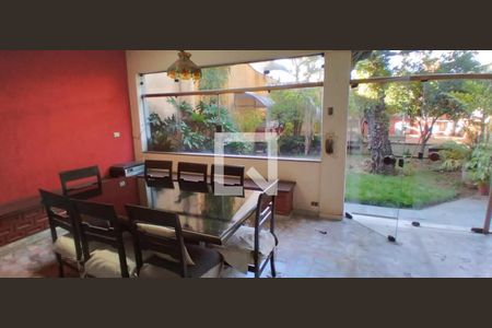 Casa à venda com 5 quartos, 852m² em Vila Regente Feijó, São Paulo