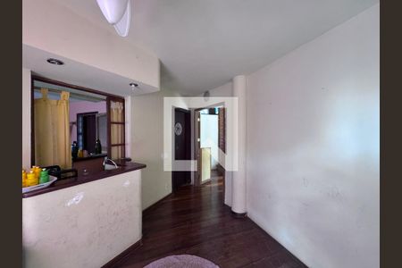 Sala de casa à venda com 4 quartos, 360m² em Vargem Grande, Rio de Janeiro