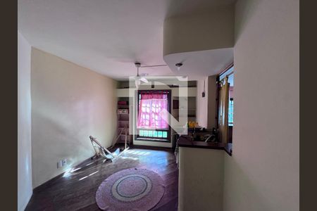 Sala de casa à venda com 4 quartos, 360m² em Vargem Grande, Rio de Janeiro