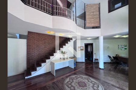 Sala de casa à venda com 4 quartos, 360m² em Vargem Grande, Rio de Janeiro