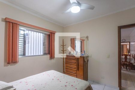 Quarto 2 de casa à venda com 2 quartos, 150m² em Casa Grande, Diadema