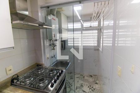 Cozinha de apartamento à venda com 2 quartos, 76m² em Icaraí, Niterói