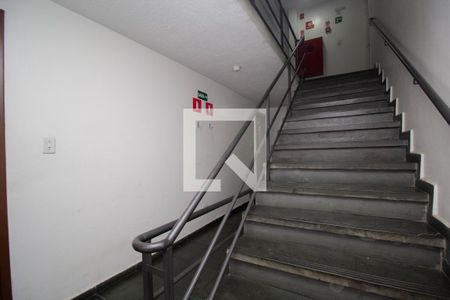 Hall social de apartamento à venda com 3 quartos, 50m² em Vila Regina, São Paulo