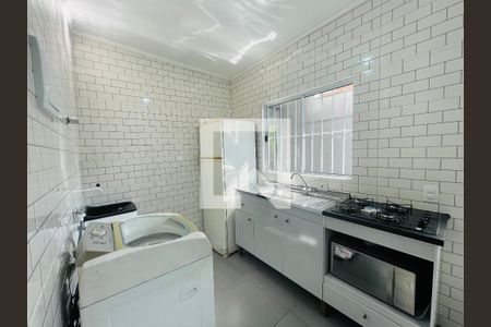 Sala/Cozinha de apartamento para alugar com 1 quarto, 22m² em Vila Operária, Guarulhos