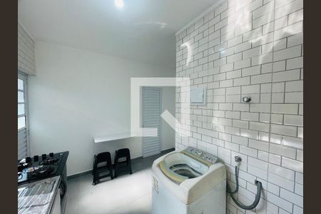 Sala/Cozinha de kitnet/studio para alugar com 1 quarto, 22m² em Portal dos Gramados, Guarulhos