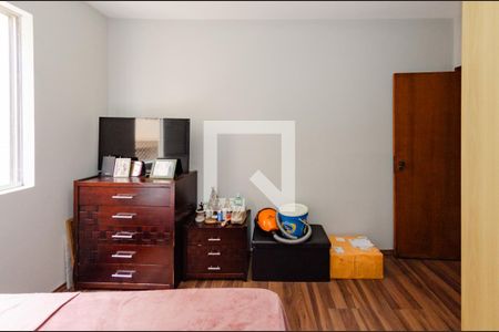 Quarto 1 de apartamento para alugar com 3 quartos, 100m² em Estoril, Belo Horizonte