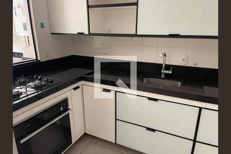 Cozinha de apartamento para alugar com 2 quartos, 70m² em Piqueri, São Paulo