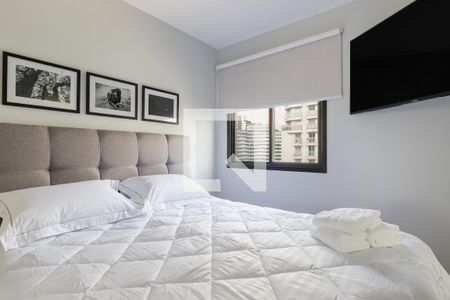 Quarto 2 de apartamento para alugar com 2 quartos, 80m² em Pinheiros, São Paulo