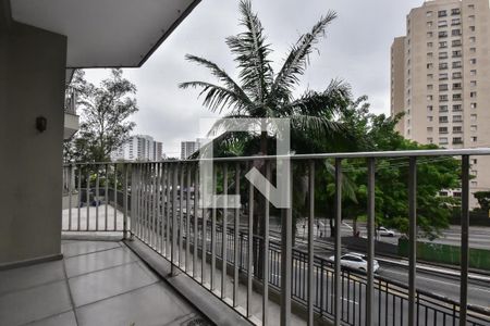 Varanda de apartamento para alugar com 3 quartos, 147m² em Vila Andrade, São Paulo