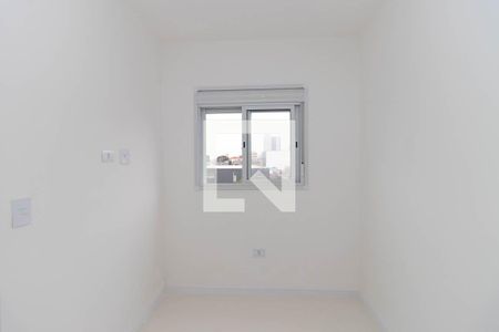 Quarto 2 de apartamento para alugar com 2 quartos, 38m² em Vila Mazzei, São Paulo