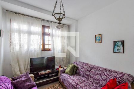 Casa à venda com 5 quartos, 712m² em Vila Cordeiro, São Paulo