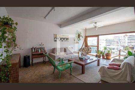 Sala de casa à venda com 3 quartos, 184m² em Tijuca, Rio de Janeiro
