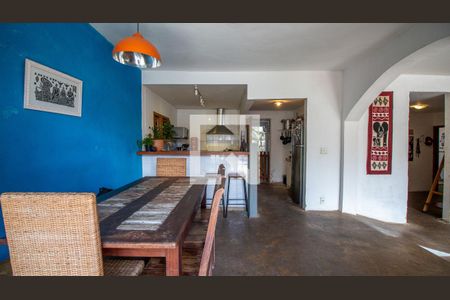 Sala de casa à venda com 3 quartos, 184m² em Tijuca, Rio de Janeiro