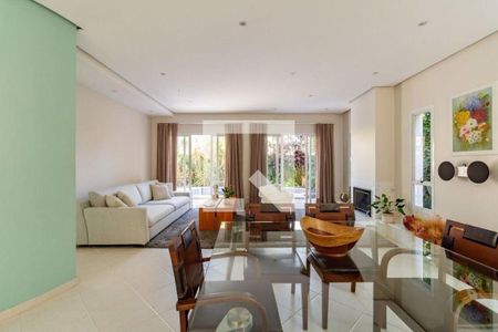 Casa à venda com 4 quartos, 278m² em Residencial Tres (Alphaville), Santana de Parnaíba