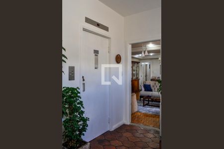 Elevador de apartamento à venda com 3 quartos, 146m² em Centro Histórico, Porto Alegre