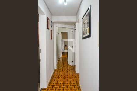 Corredor de apartamento à venda com 3 quartos, 146m² em Centro Histórico, Porto Alegre