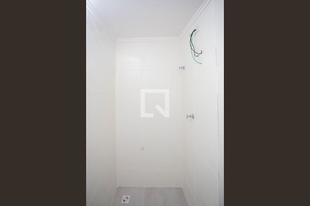 Banheiro Social de apartamento à venda com 2 quartos, 42m² em Centro, Diadema