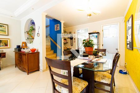 Sala  de casa à venda com 3 quartos, 149m² em Vila Ipojuca, São Paulo