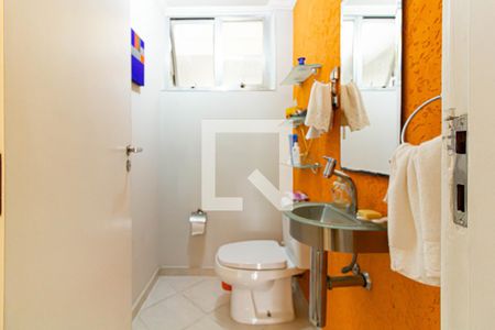 Lavabo de casa à venda com 3 quartos, 149m² em Vila Ipojuca, São Paulo