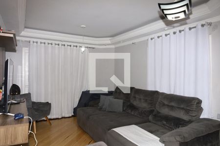 Sala de casa à venda com 3 quartos, 150m² em Vila Rosaria, São Paulo