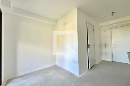 Sala/Quarto de kitnet/studio à venda com 1 quarto, 24m² em Vila Santa Catarina, São Paulo