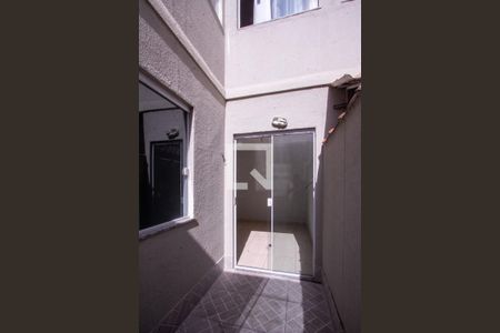 Varanda do Quarto 2 de apartamento para alugar com 2 quartos, 50m² em Trindade, São Gonçalo