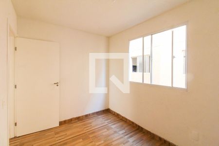 Quarto 2 de apartamento para alugar com 2 quartos, 41m² em Rio Branco, Canoas