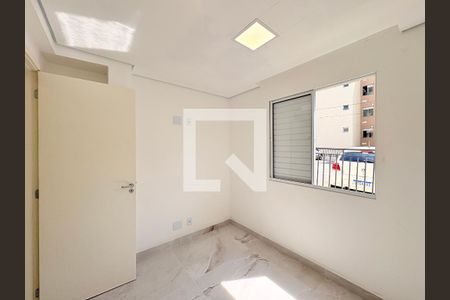 Quarto 1 de apartamento à venda com 2 quartos, 48m² em Jardim Promeca, Várzea Paulista
