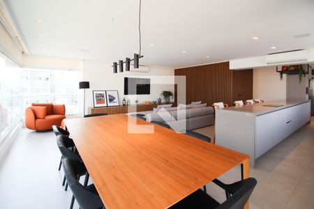 Sala de apartamento à venda com 3 quartos, 161m² em Vila Nova Conceição, São Paulo