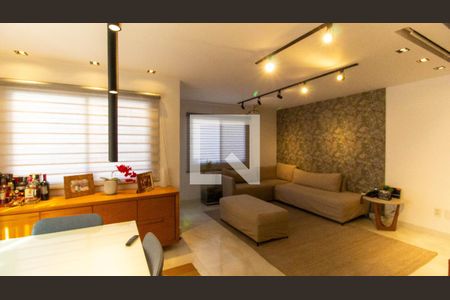 Sala de casa de condomínio à venda com 4 quartos, 200m² em Badu, Niterói