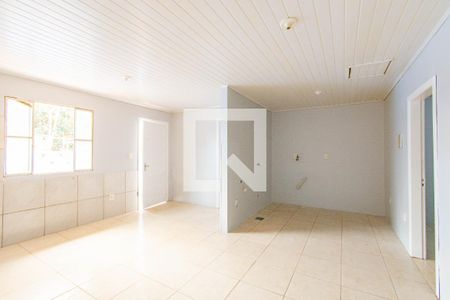 Sala de casa de condomínio para alugar com 2 quartos, 40m² em Olaria, Canoas