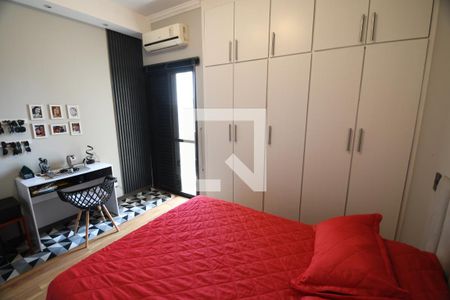 Quarto de apartamento à venda com 1 quarto, 65m² em Centro, Campinas