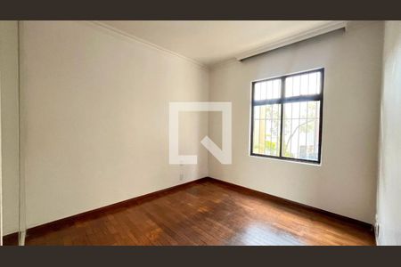 Foto 16 de apartamento à venda com 3 quartos, 118m² em Estoril, Belo Horizonte