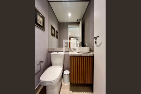 Lavabo de apartamento para alugar com 1 quarto, 49m² em Nova Campinas, Campinas