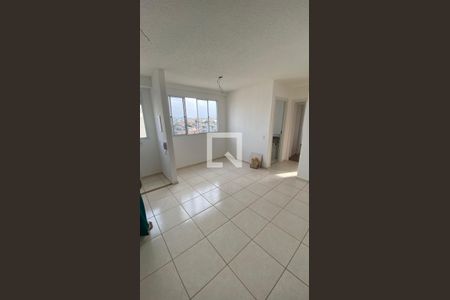 Sala de apartamento para alugar com 2 quartos, 45m² em Mantiqueira, Belo Horizonte
