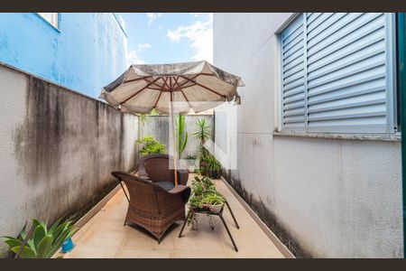 Varanda de apartamento à venda com 2 quartos, 120m² em Ana Lucia, Belo Horizonte