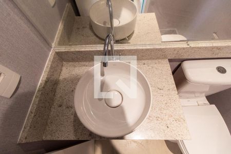 Lavabo de apartamento para alugar com 1 quarto, 49m² em Nova Campinas, Campinas