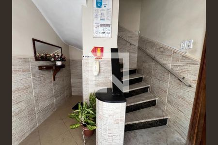Hall de apartamento à venda com 2 quartos, 78m² em Sampaio, Rio de Janeiro