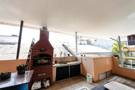 Casa à venda com 3 quartos, 300m² em Parque São Lucas, São Paulo