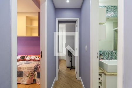 Corredor de apartamento para alugar com 2 quartos, 47m² em Vila Andrade, São Paulo